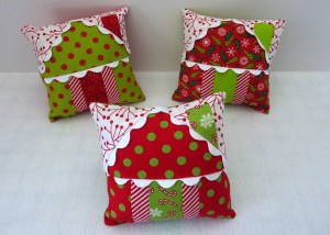 LMDesigns trio of gingerbread