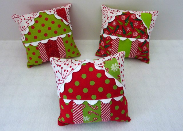 LMDesigns trio of gingerbread